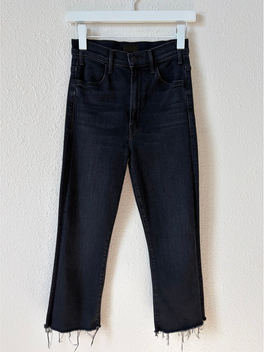 Mother The Hustler Ankle Fray in Encounters At Night Size 26 Black Denim Cropped